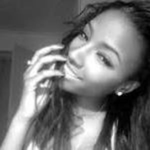 Meet your Posher, Latasha